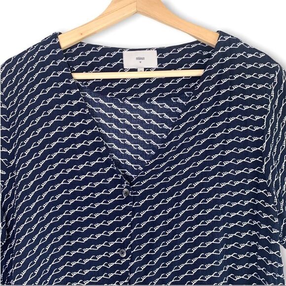 Minimum Chain Print V Neck Navy Button Down - Picture 2 of 6